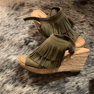 Minnetonka Fringe Wedges